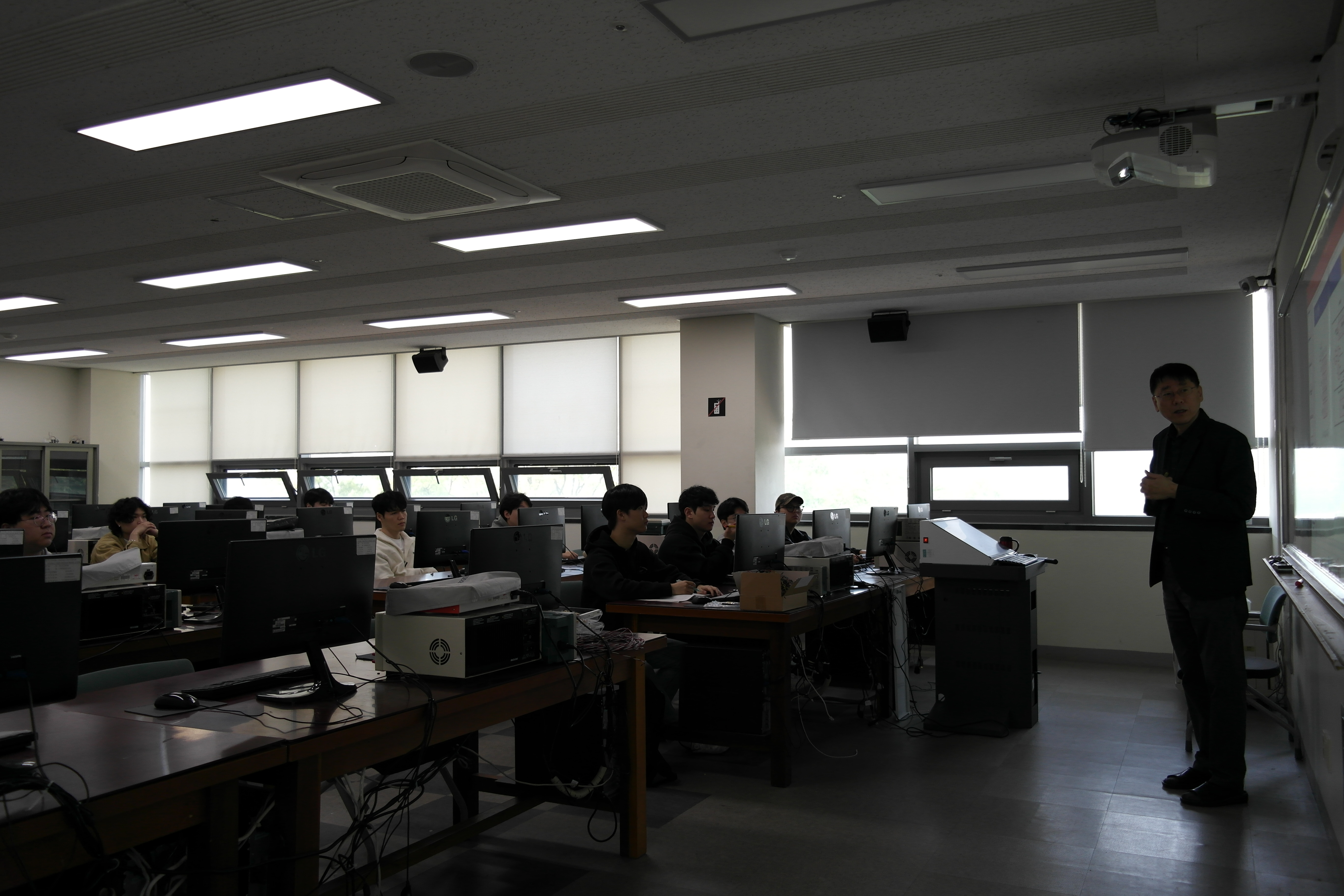 반도체디지털회로 (파주)